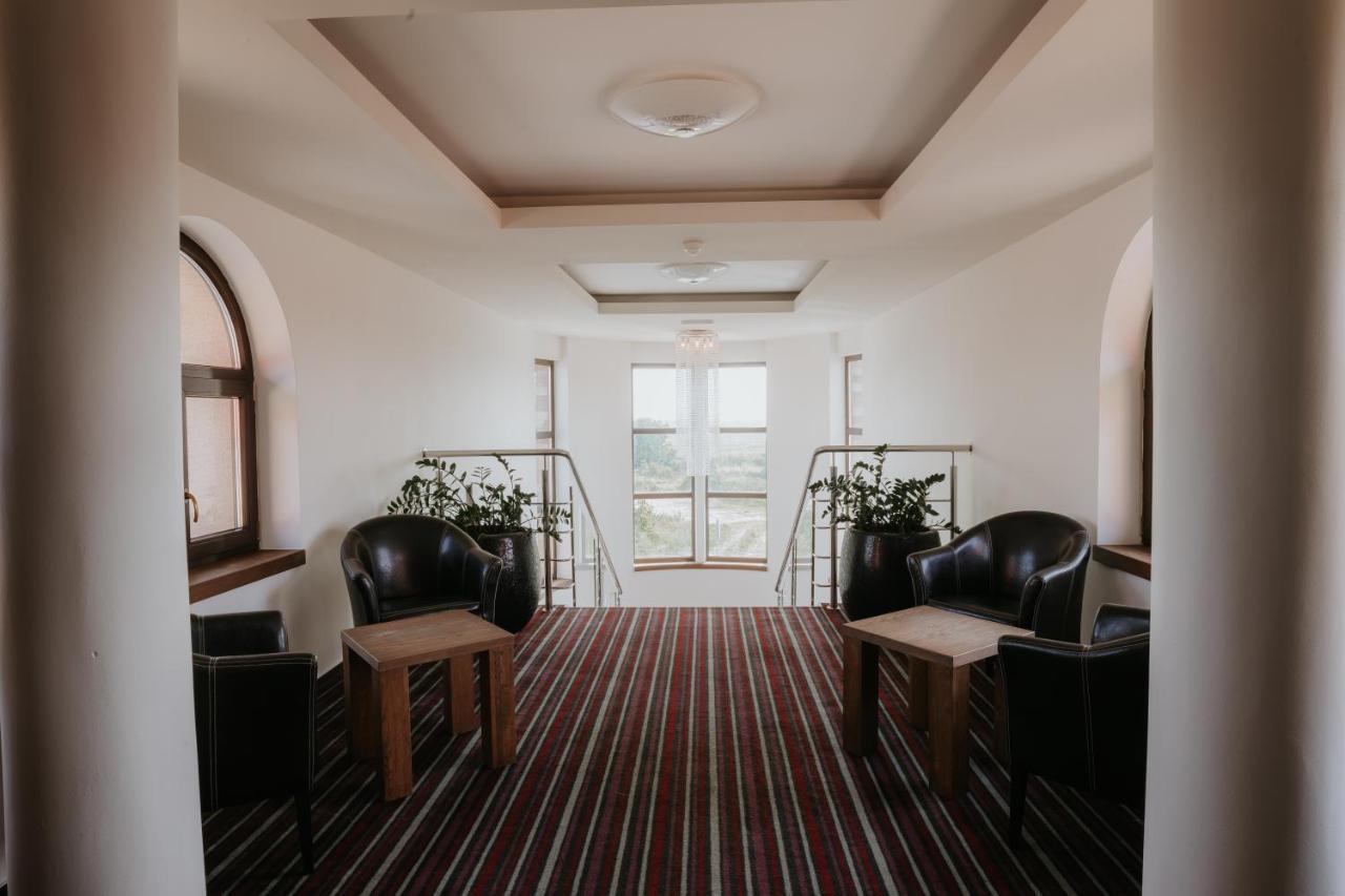 Hotel Bonaparte Kösice Dış mekan fotoğraf