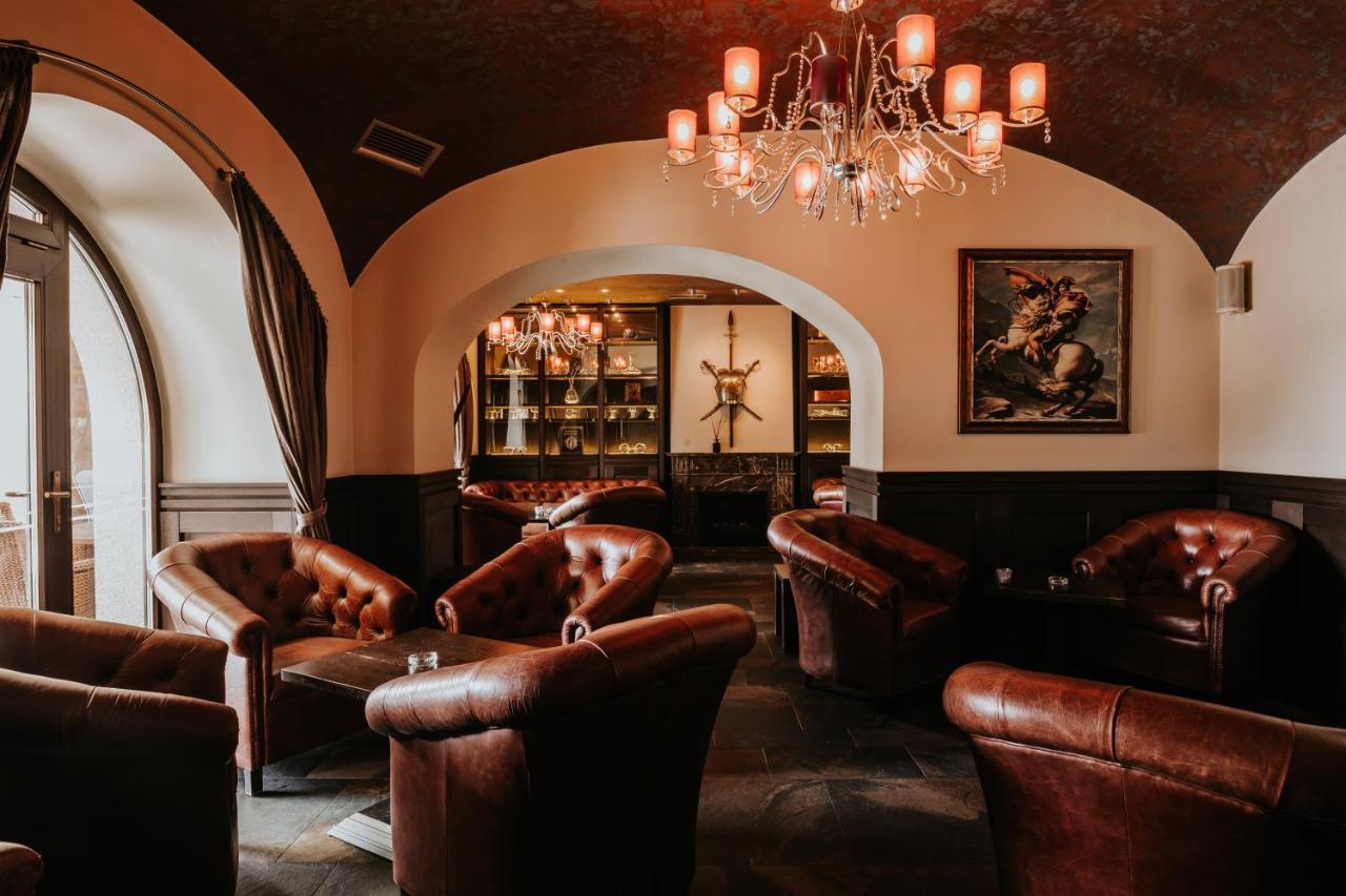Hotel Bonaparte Kösice Dış mekan fotoğraf